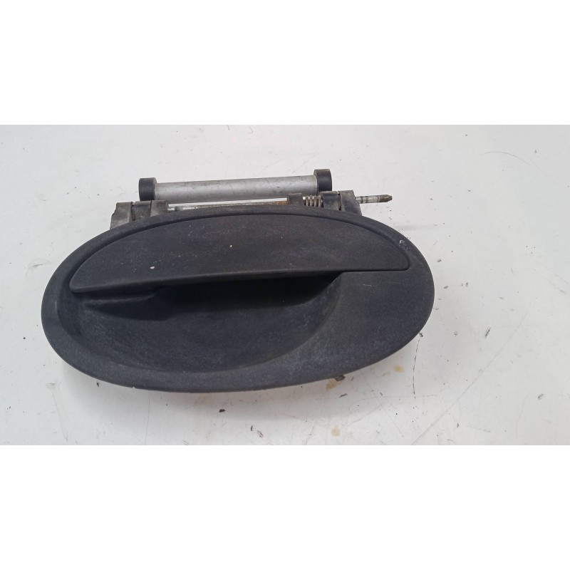 Recambio de maneta exterior puerta trasera izquierda para opel meriva a monospace (x03) 1.7 cdti (e75) referencia OEM IAM    Recambio de maneta exterior puerta trasera izquierda para opel meriva a monospace (x03) 1.7 cdti (e75) referencia OEM IAM