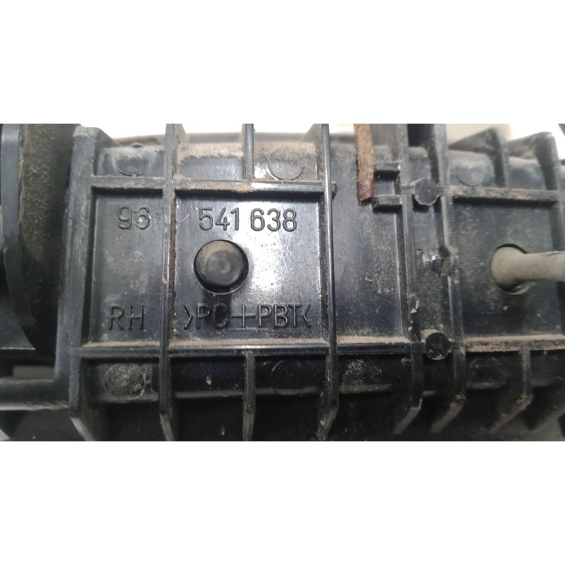 Recambio de maneta exterior puerta delantera derecha para chevrolet kalos (klas) sh2/352 referencia OEM IAM 96541638   Recambio de maneta exterior puerta delantera derecha para chevrolet kalos (klas) sh2/352 referencia OEM IAM 96541638