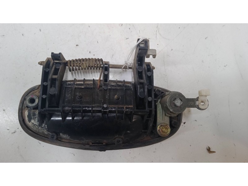 Recambio de maneta exterior puerta delantera derecha para chevrolet kalos (klas) sh2/352 referencia OEM IAM 96541638   Recambio de maneta exterior puerta delantera derecha para chevrolet kalos (klas) sh2/352 referencia OEM IAM 96541638
