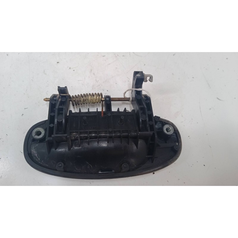 Recambio de maneta exterior puerta trasera derecha para chevrolet kalos (klas) sh2/352 referencia OEM IAM 96541640   Recambio de maneta exterior puerta trasera derecha para chevrolet kalos (klas) sh2/352 referencia OEM IAM 96541640