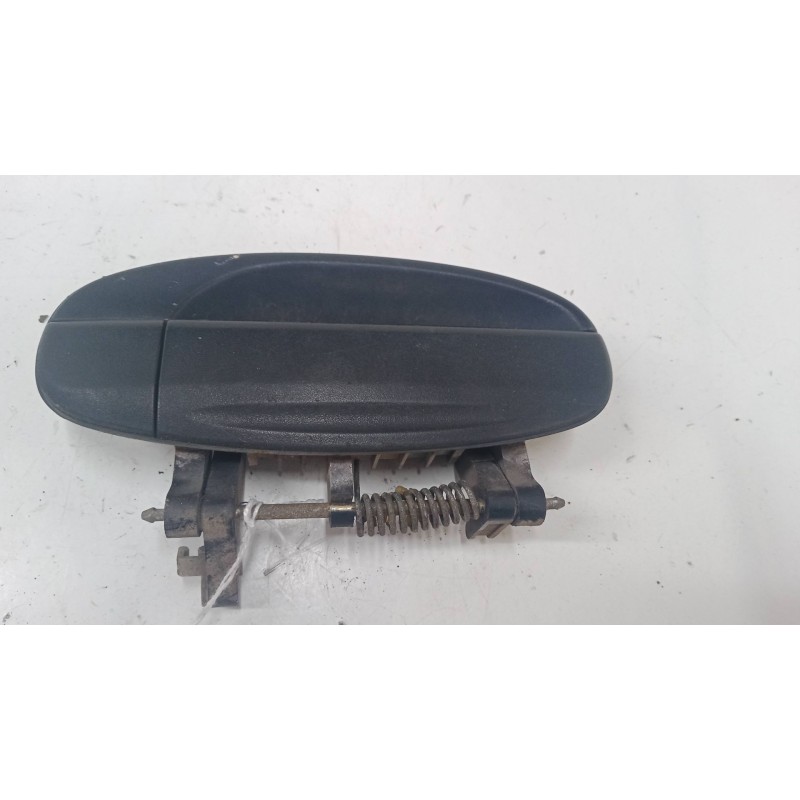 Recambio de maneta exterior puerta trasera izquierda para chevrolet kalos (klas) sh2/352 referencia OEM IAM    Recambio de maneta exterior puerta trasera izquierda para chevrolet kalos (klas) sh2/352 referencia OEM IAM