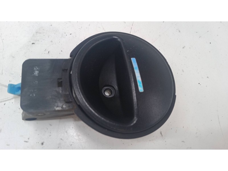 Recambio de maneta interior puerta delantera derecha para chevrolet kalos (klas) sh2/352 referencia OEM IAM    Recambio de maneta interior puerta delantera derecha para chevrolet kalos (klas) sh2/352 referencia OEM IAM