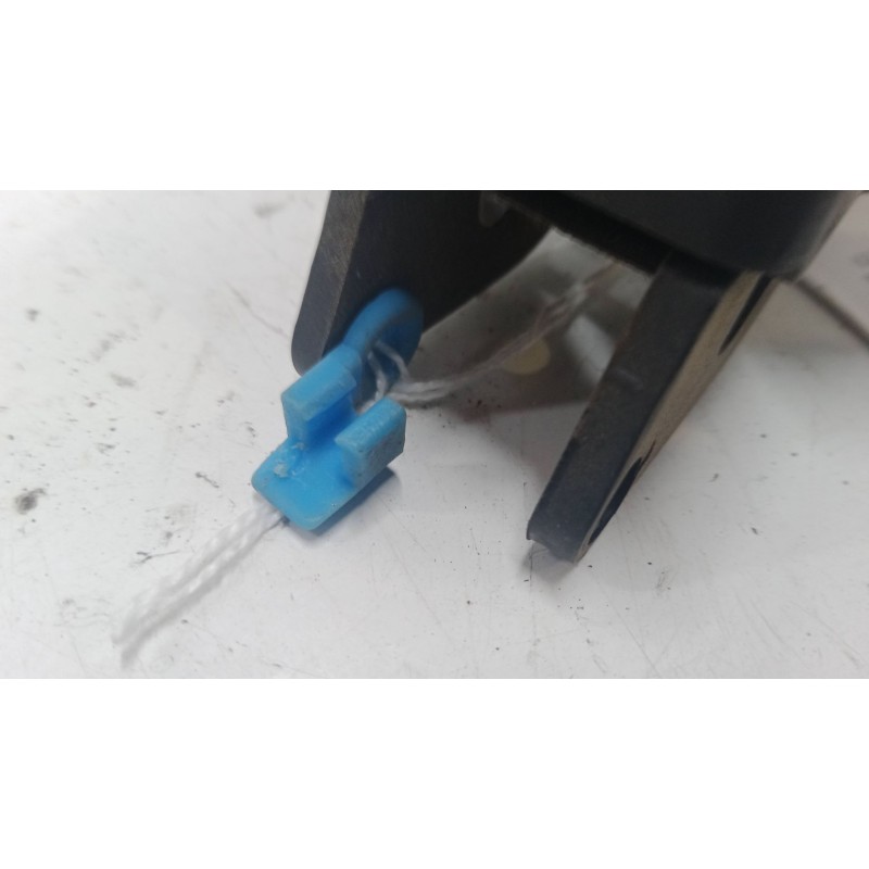 Recambio de maneta interior puerta delantera derecha para chevrolet kalos (klas) sh2/352 referencia OEM IAM    Recambio de maneta interior puerta delantera derecha para chevrolet kalos (klas) sh2/352 referencia OEM IAM