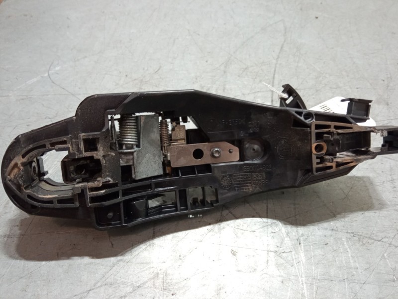 Recambio de maneta exterior puerta delantera izquierda para citroën c4 cactus 1.2 vti 82 referencia OEM IAM   