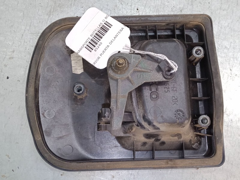 Recambio de maneta exterior puerta delantera izquierda para iveco camion transporte botellas o bombonas 50c13 referencia OEM IAM Recambio de maneta exterior puerta delantera izquierda para iveco camion transporte botellas o bombonas 50c13 referencia OEM IAM