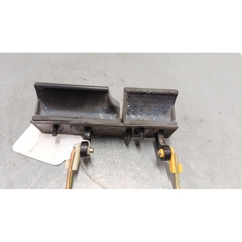 Recambio de maneta exterior porton para hyundai tucson (jm) 2.0 crdi referencia OEM IAM    Recambio de maneta exterior porton para hyundai tucson (jm) 2.0 crdi referencia OEM IAM