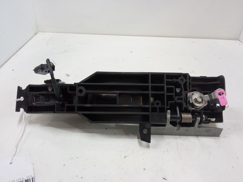 Recambio de maneta exterior puerta delantera izquierda para nissan qashqai ii (j11, j11_) 1.3 dig-t referencia OEM IAM    Recambio de maneta exterior puerta delantera izquierda para nissan qashqai ii (j11, j11_) 1.3 dig-t referencia OEM IAM