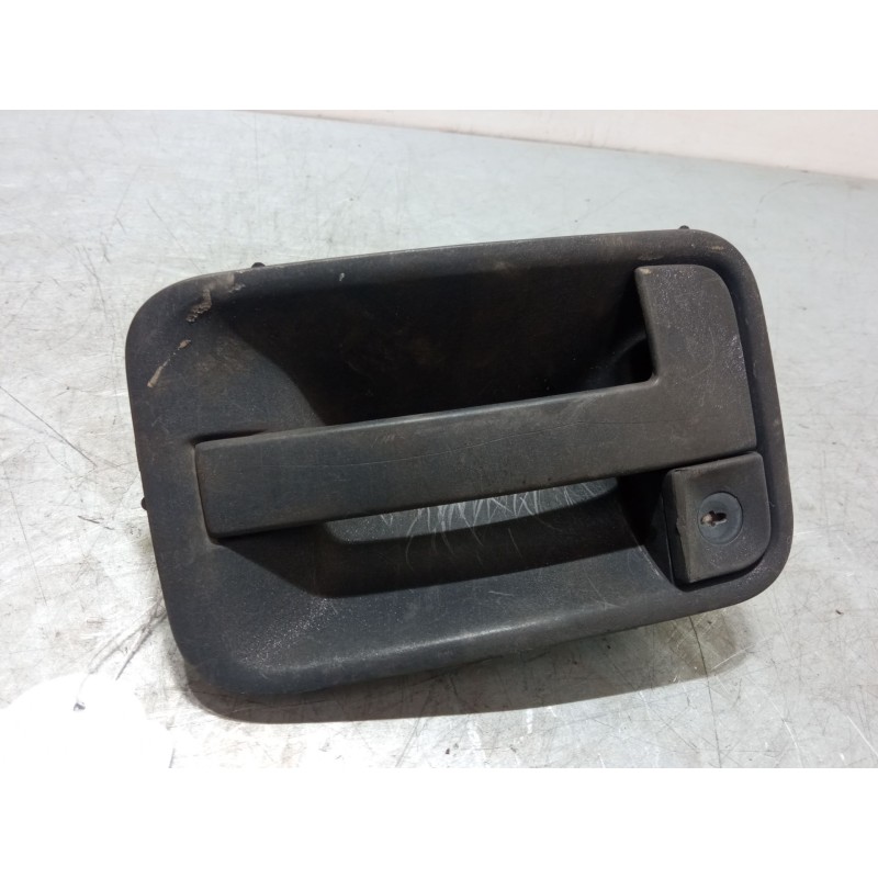 Recambio de maneta exterior puerta delantera izquierda para peugeot expert (224_) 2.0 hdi referencia OEM IAM    Recambio de maneta exterior puerta delantera izquierda para peugeot expert (224_) 2.0 hdi referencia OEM IAM