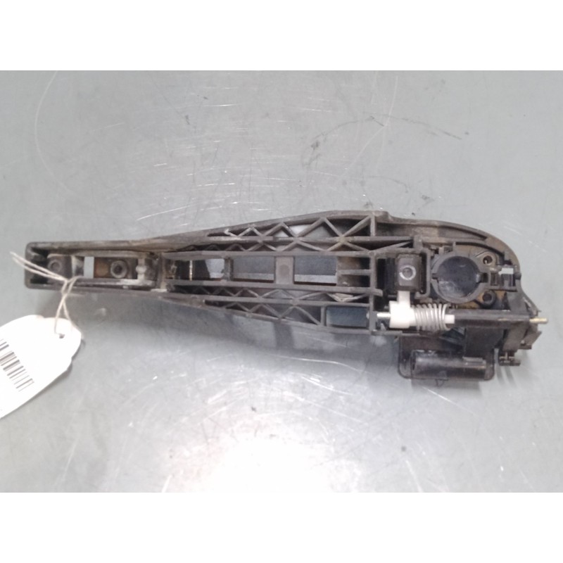 Recambio de maneta exterior puerta trasera izquierda para citroën c3 i (fc_, fn_) 1.1 i referencia OEM IAM    Recambio de maneta exterior puerta trasera izquierda para citroën c3 i (fc_, fn_) 1.1 i referencia OEM IAM