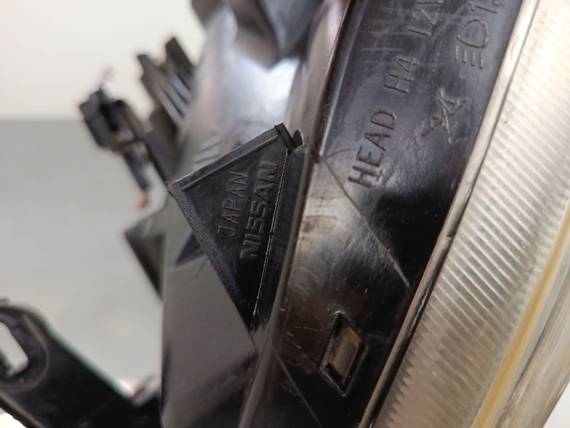 Recambio de faro izquierdo para nissan x-trail ii (t31) 2.0 dci 4x4 referencia OEM IAM   