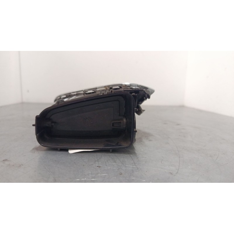 Recambio de aireador central derecho para citroën c4 ii (nc_) 1.6 hdi 110 referencia OEM IAM    Recambio de aireador central derecho para citroën c4 ii (nc_) 1.6 hdi 110 referencia OEM IAM