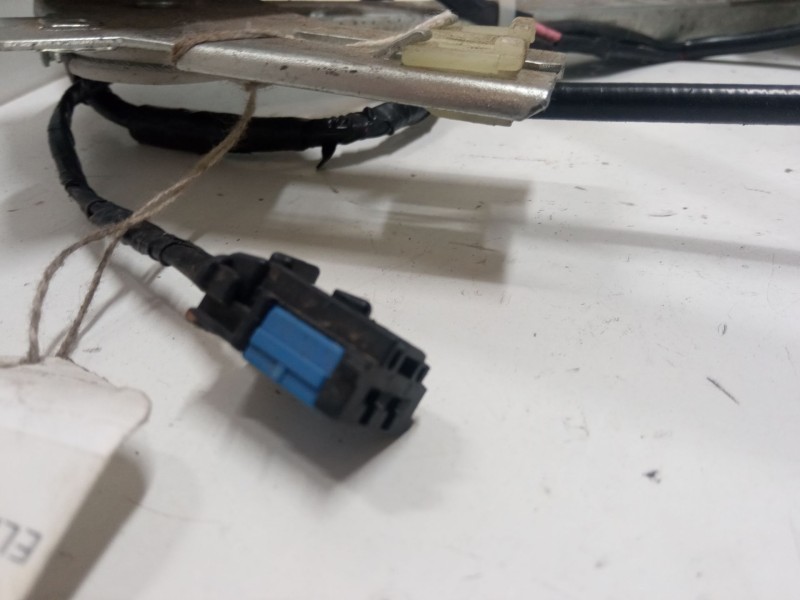 Recambio de elevalunas electrico delantero izquierdo para toyota rav 4 ii (_a2_) 2.0 4wd (aca21, aca20) referencia OEM IAM   