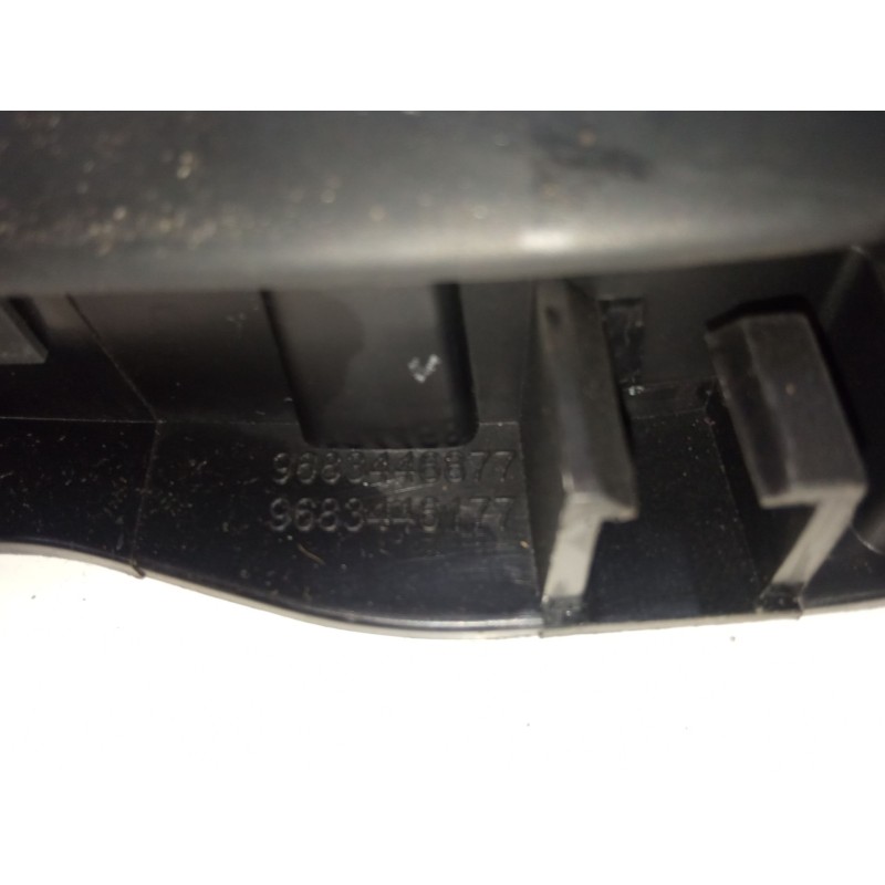 Recambio de maneta interior puerta trasera izquierda para peugeot 3008 i monospace (0u_) 1.6 hdi 115 / bluehdi 115 referencia OE Recambio de maneta interior puerta trasera izquierda para peugeot 3008 i monospace (0u_) 1.6 hdi 115 / bluehdi 115 referencia OE