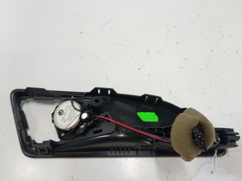 Recambio de maneta interior puerta trasera izquierda para skoda yeti (5l) 2.0 tdi referencia OEM IAM 1z0839247   Recambio de maneta interior puerta trasera izquierda para skoda yeti (5l) 2.0 tdi referencia OEM IAM 1z0839247