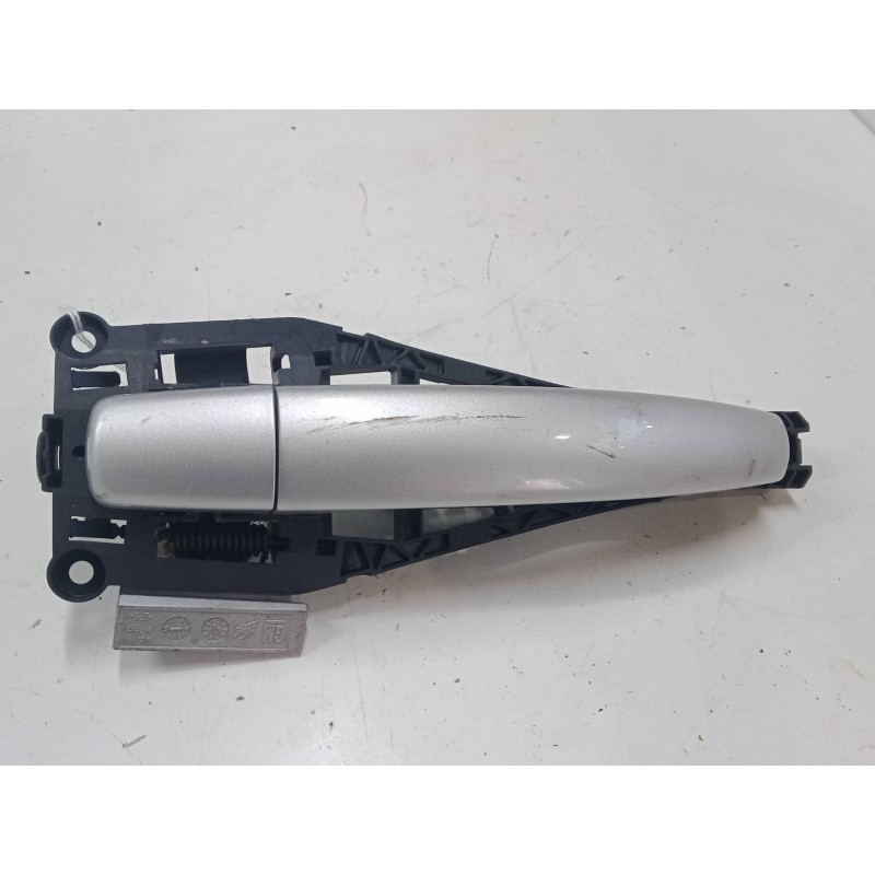 Recambio de maneta exterior puerta trasera izquierda para opel corsa e (x15) 1.4 (08, 68) referencia OEM IAM    Recambio de maneta exterior puerta trasera izquierda para opel corsa e (x15) 1.4 (08, 68) referencia OEM IAM