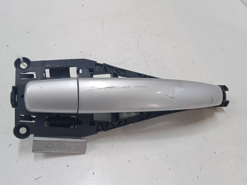 Recambio de maneta exterior puerta trasera izquierda para opel corsa e (x15) 1.4 (08, 68) referencia OEM IAM    Recambio de maneta exterior puerta trasera izquierda para opel corsa e (x15) 1.4 (08, 68) referencia OEM IAM