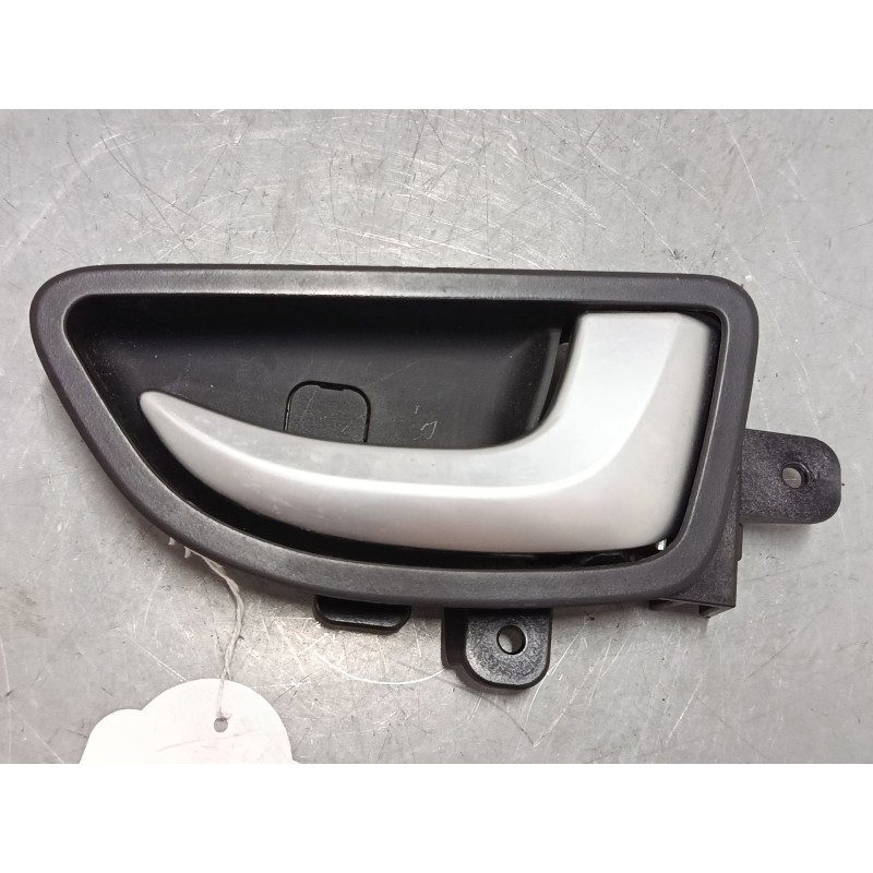 Recambio de maneta interior puerta trasera derecha para hyundai i30 (gd) 1.4 crdi referencia OEM IAM    Recambio de maneta interior puerta trasera derecha para hyundai i30 (gd) 1.4 crdi referencia OEM IAM