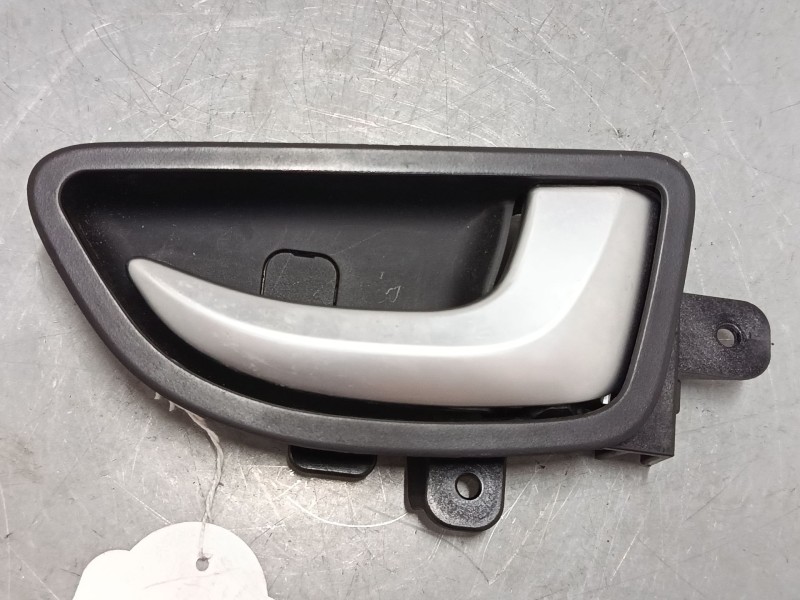 Recambio de maneta interior puerta trasera derecha para hyundai i30 (gd) 1.4 crdi referencia OEM IAM    Recambio de maneta interior puerta trasera derecha para hyundai i30 (gd) 1.4 crdi referencia OEM IAM