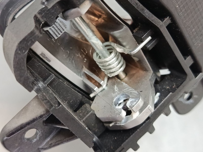 Recambio de maneta interior puerta trasera derecha para hyundai i30 (gd) 1.4 crdi referencia OEM IAM    Recambio de maneta interior puerta trasera derecha para hyundai i30 (gd) 1.4 crdi referencia OEM IAM