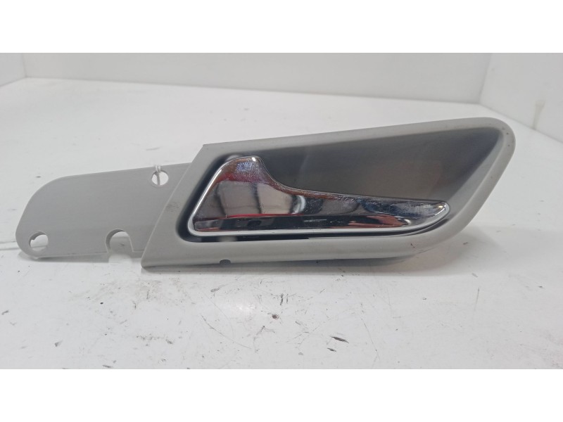 Recambio de maneta interior puerta trasera izquierda para mercedes-benz clase b sports tourer (w245) b 150 (245.231) referencia 