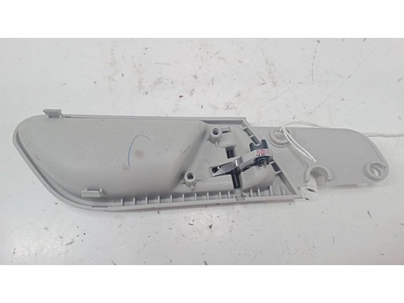 Recambio de maneta interior puerta trasera izquierda para mercedes-benz clase b sports tourer (w245) b 150 (245.231) referencia 