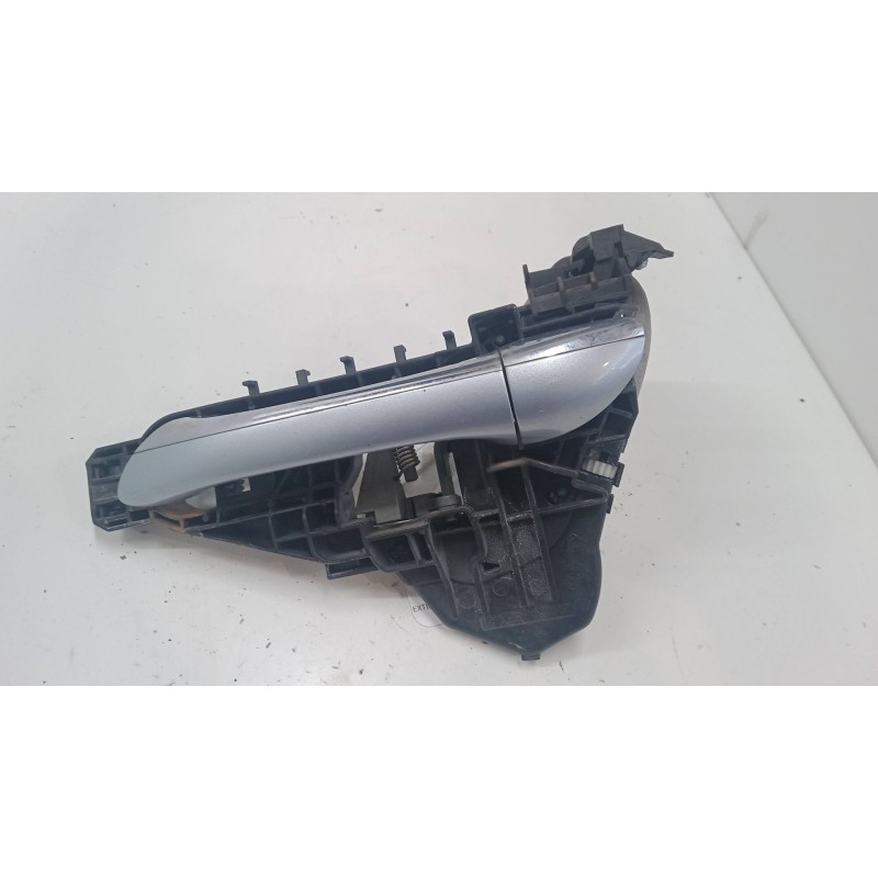 Recambio de maneta exterior delantera izquierda para mercedes-benz clase b sports tourer (w245) b 150 (245.231) referencia OEM I Recambio de maneta exterior delantera izquierda para mercedes-benz clase b sports tourer (w245) b 150 (245.231) referencia OEM I