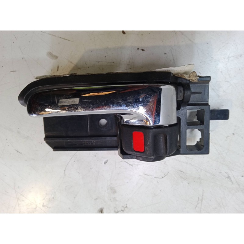 Recambio de maneta interior puerta delantera izquierda para toyota corolla (_e12_) 2.0 d-4d (cde120r_, cde120l_) referencia OEM 