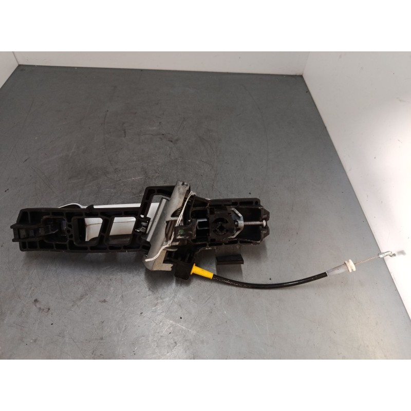 Recambio de maneta exterior puerta trasera izquierda para ford fiesta vi (cb1, ccn) 1.6 tdci referencia OEM IAM   