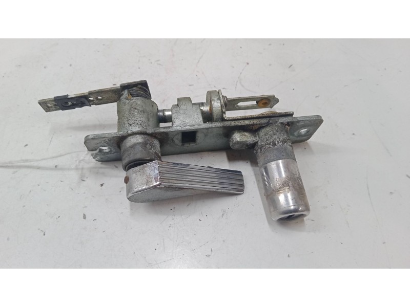 Recambio de maneta exterior porton para jaguar xj (xj40, xj81) 6 3.6 referencia OEM IAM    Recambio de maneta exterior porton para jaguar xj (xj40, xj81) 6 3.6 referencia OEM IAM