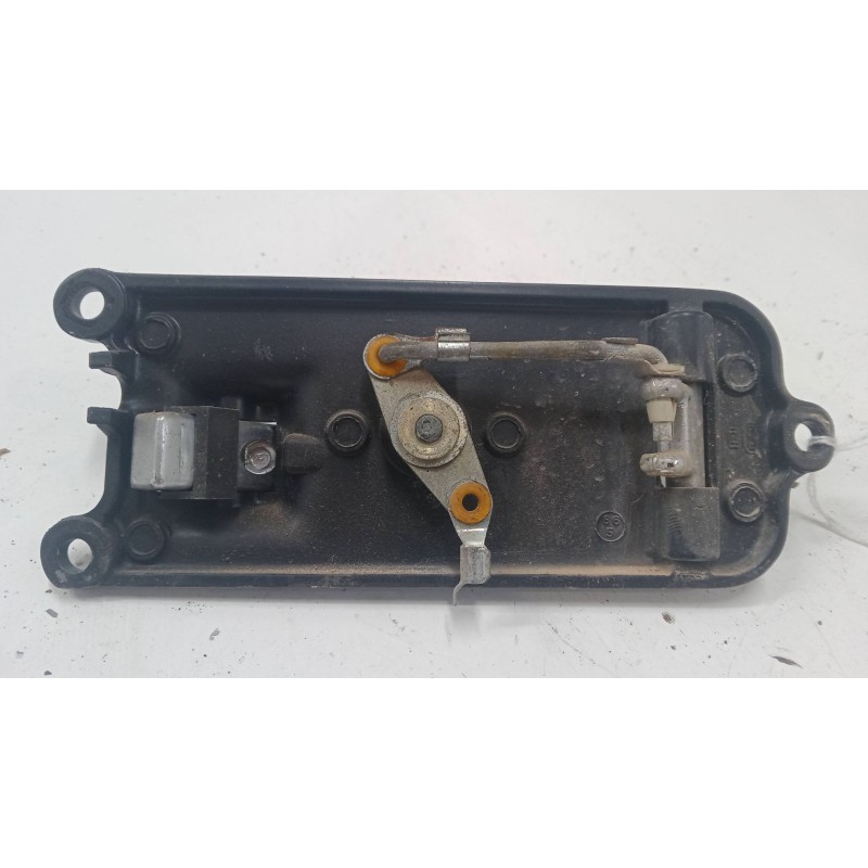 Recambio de maneta interior puerta delantera derecha para jaguar xj (xj40, xj81) 6 3.6 referencia OEM IAM    Recambio de maneta interior puerta delantera derecha para jaguar xj (xj40, xj81) 6 3.6 referencia OEM IAM