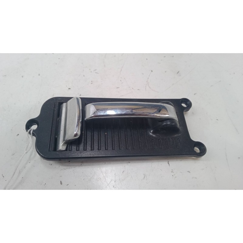 Recambio de maneta interior puerta trasera izquierda para jaguar xj (xj40, xj81) 6 3.6 referencia OEM IAM    Recambio de maneta interior puerta trasera izquierda para jaguar xj (xj40, xj81) 6 3.6 referencia OEM IAM