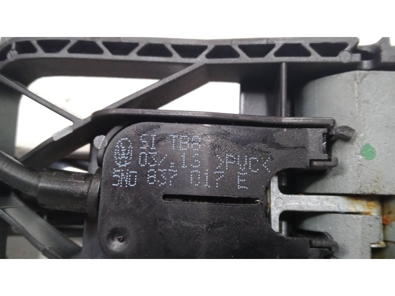 Recambio de maneta exterior puerta delantera izquierda para volkswagen polo v (6r1, 6c1) 1.0 referencia OEM IAM    Recambio de maneta exterior puerta delantera izquierda para volkswagen polo v (6r1, 6c1) 1.0 referencia OEM IAM