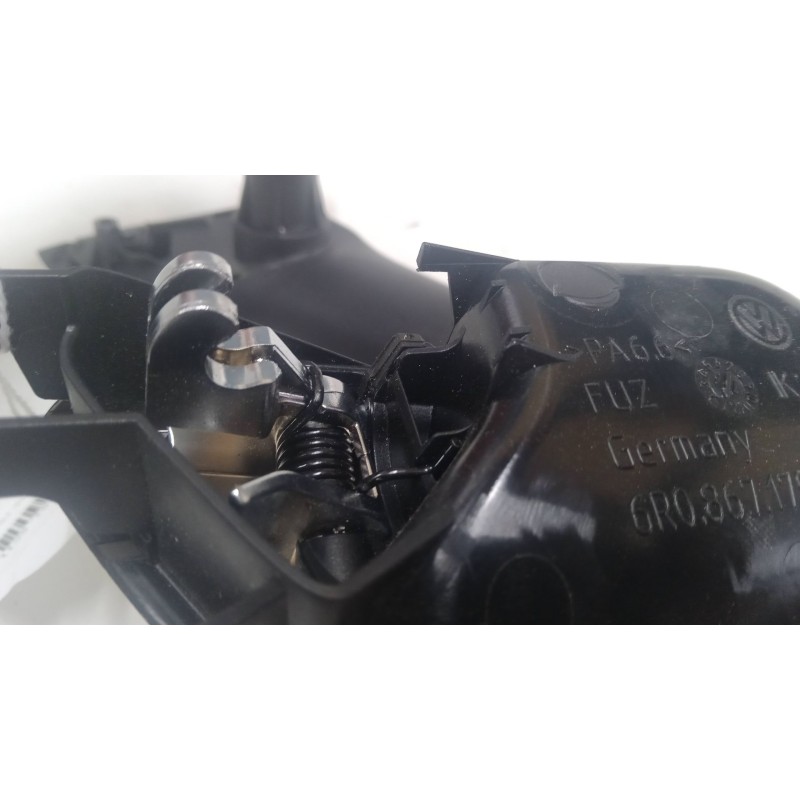 Recambio de maneta interior puerta trasera izquierda para volkswagen polo v (6r1, 6c1) 1.0 referencia OEM IAM 6R0867179K   Recambio de maneta interior puerta trasera izquierda para volkswagen polo v (6r1, 6c1) 1.0 referencia OEM IAM 6R0867179K