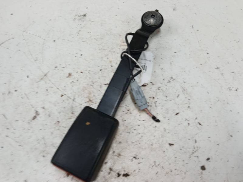 ANCLAJE CINTURON DELANTERO DERECHO 