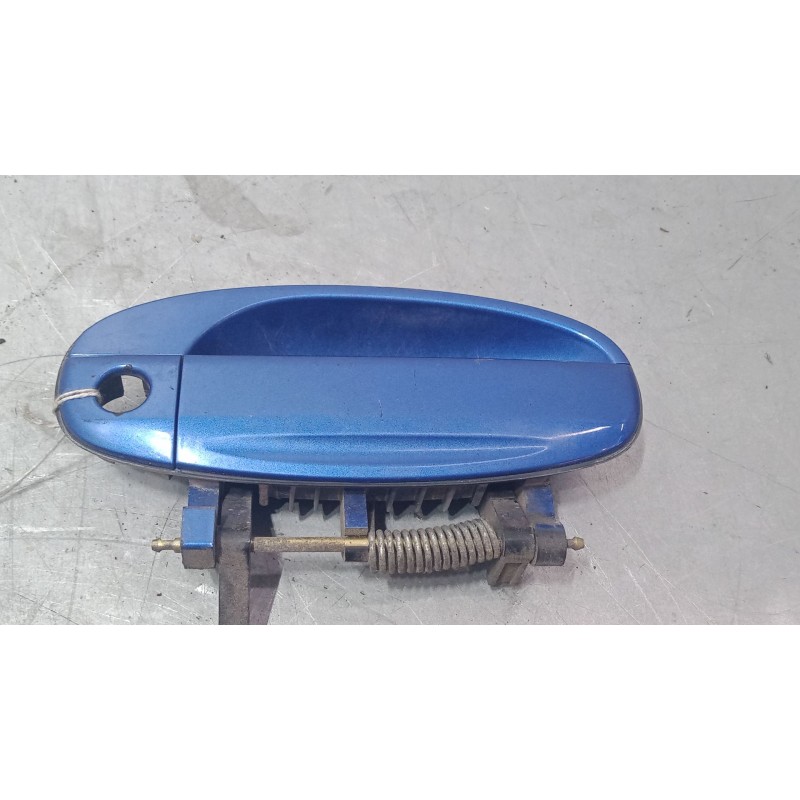 Recambio de maneta exterior puerta delantera izquierda para chevrolet aveo / kalos hatchback (t200) 1.4 16v referencia OEM IAM   Recambio de maneta exterior puerta delantera izquierda para chevrolet aveo / kalos hatchback (t200) 1.4 16v referencia OEM IAM