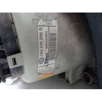 PILOTO TRASERO DERECHO 1K6945096G 