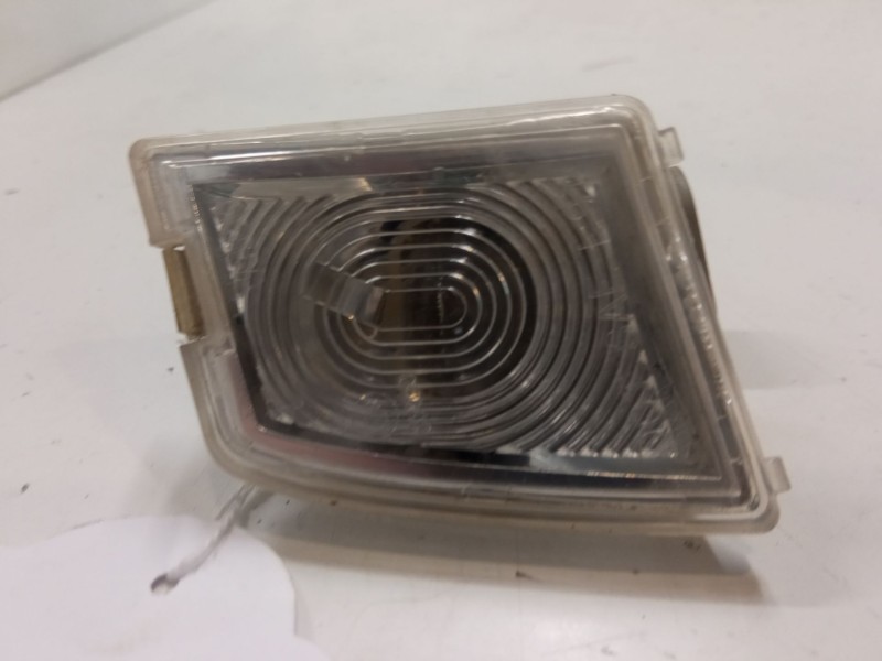 Recambio de piloto matricula para volkswagen new beetle (9c1, 1c1) 1.9 tdi referencia OEM IAM izquierdo  1C0990013 Recambio de piloto matricula para volkswagen new beetle (9c1, 1c1) 1.9 tdi referencia OEM IAM izquierdo  1C0990013