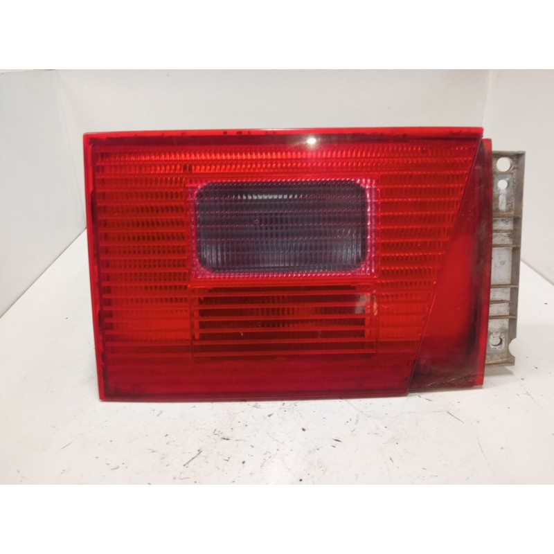 Recambio de piloto trasero porton izquierdo para seat alhambra (7v8, 7v9) 2.0 i referencia OEM IAM 964539 964539 964571 Recambio de piloto trasero porton izquierdo para seat alhambra (7v8, 7v9) 2.0 i referencia OEM IAM 964539 964539 964571