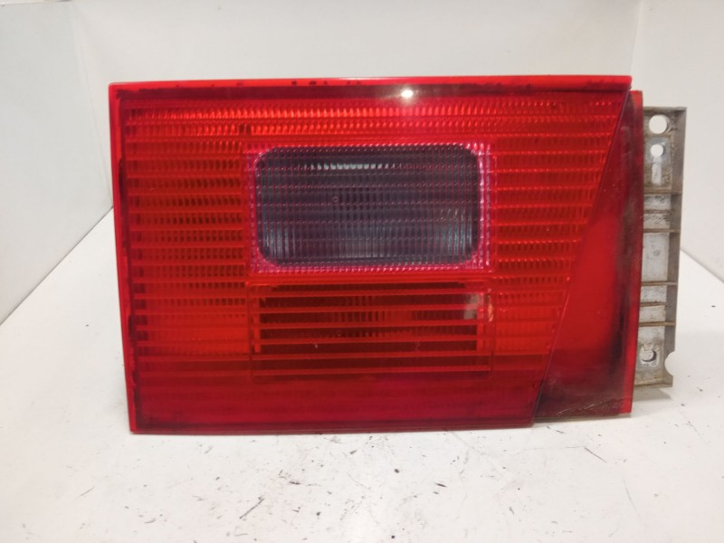 Recambio de piloto trasero porton izquierdo para seat alhambra (7v8, 7v9) 2.0 i referencia OEM IAM 964539 964539 964571 Recambio de piloto trasero porton izquierdo para seat alhambra (7v8, 7v9) 2.0 i referencia OEM IAM 964539 964539 964571