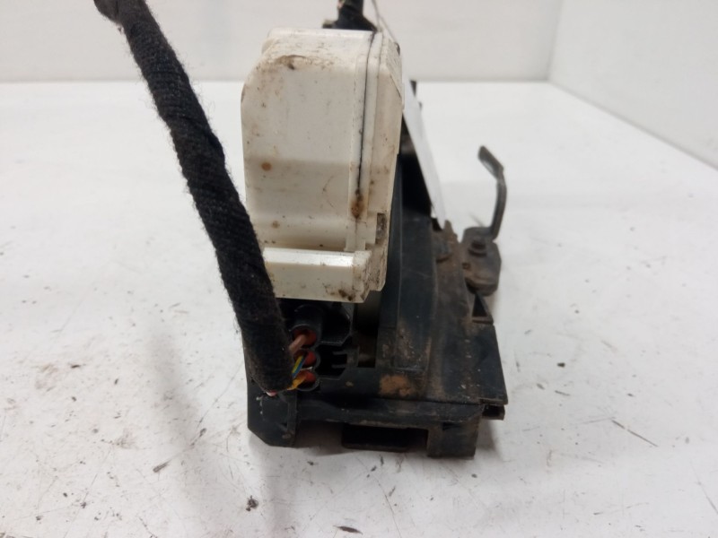 Recambio de cerradura puerta delantera izquierda para seat alhambra (7v8, 7v9) 2.0 i referencia OEM IAM 93BG220A20   Recambio de cerradura puerta delantera izquierda para seat alhambra (7v8, 7v9) 2.0 i referencia OEM IAM 93BG220A20