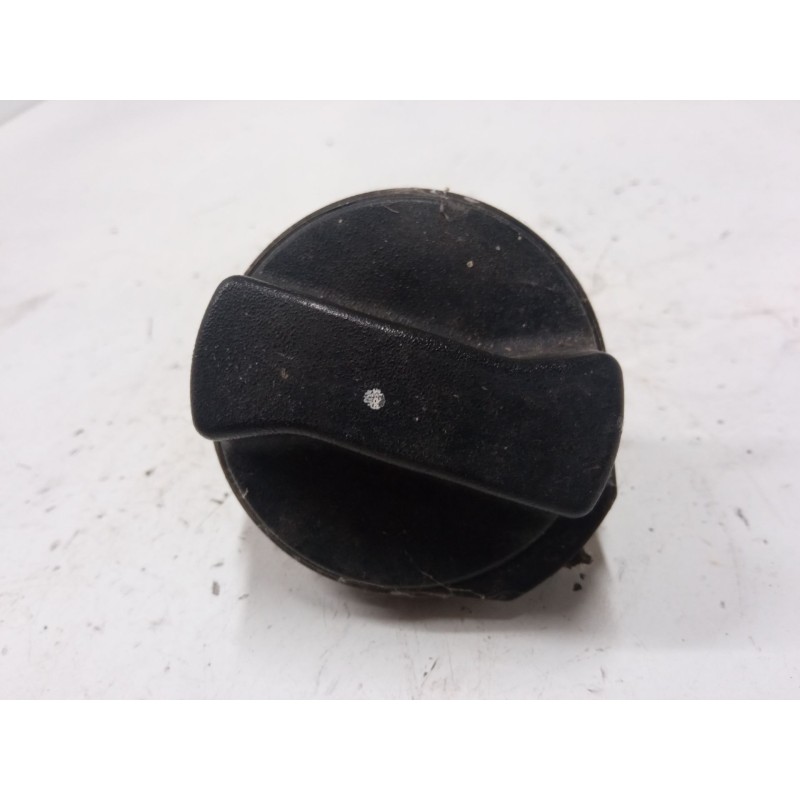 Recambio de tapon combustible para seat alhambra (7v8, 7v9) 2.0 i referencia OEM IAM    Recambio de tapon combustible para seat alhambra (7v8, 7v9) 2.0 i referencia OEM IAM
