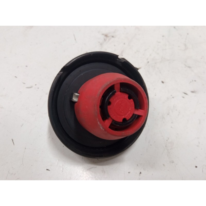 Recambio de tapon combustible para seat alhambra (7v8, 7v9) 2.0 i referencia OEM IAM    Recambio de tapon combustible para seat alhambra (7v8, 7v9) 2.0 i referencia OEM IAM