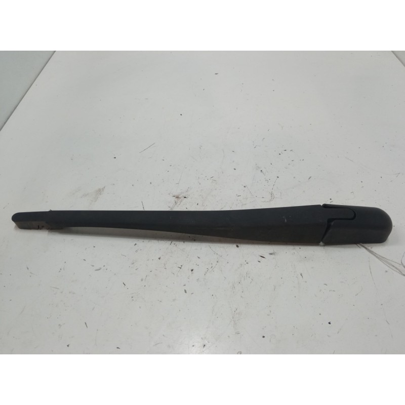 Recambio de brazo limpia trasero para citroën c3 i (fc_, fn_) 1.4 i referencia OEM IAM    Recambio de brazo limpia trasero para citroën c3 i (fc_, fn_) 1.4 i referencia OEM IAM