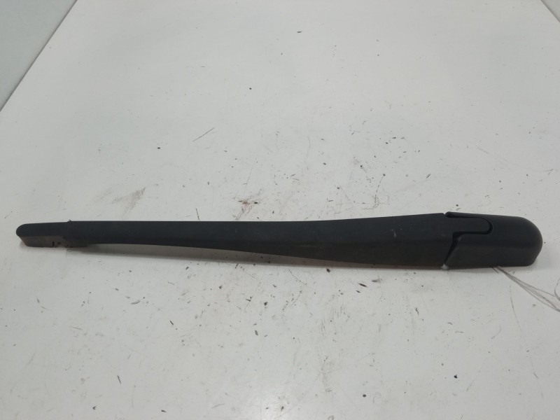 Recambio de brazo limpia trasero para citroën c3 i (fc_, fn_) 1.4 i referencia OEM IAM    Recambio de brazo limpia trasero para citroën c3 i (fc_, fn_) 1.4 i referencia OEM IAM