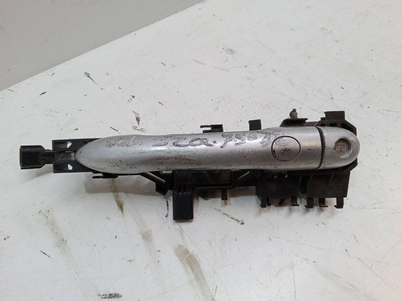 Recambio de maneta exterior puerta delantera izquierda para peugeot 206 hatchback (2a/c) 1.4 i referencia OEM IAM   