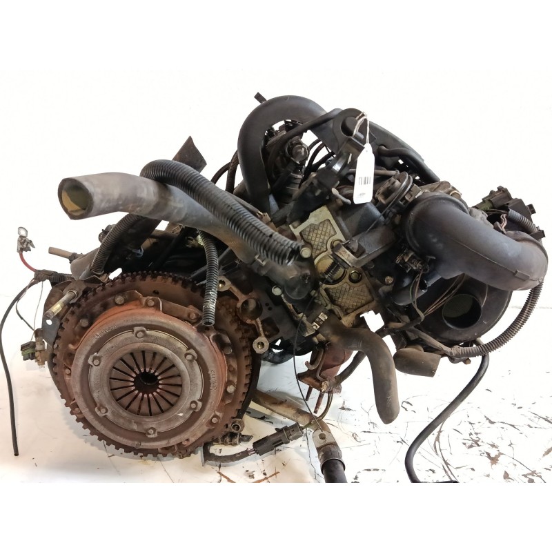 Recambio de motor completo para renault clio ii (bb_, cb_) 1.2 (bb0a, bb0f, bb10, bb1k, bb28, bb2d, bb2h, cb0a,... referencia OE Recambio de motor completo para renault clio ii (bb_, cb_) 1.2 (bb0a, bb0f, bb10, bb1k, bb28, bb2d, bb2h, cb0a,... referencia OE