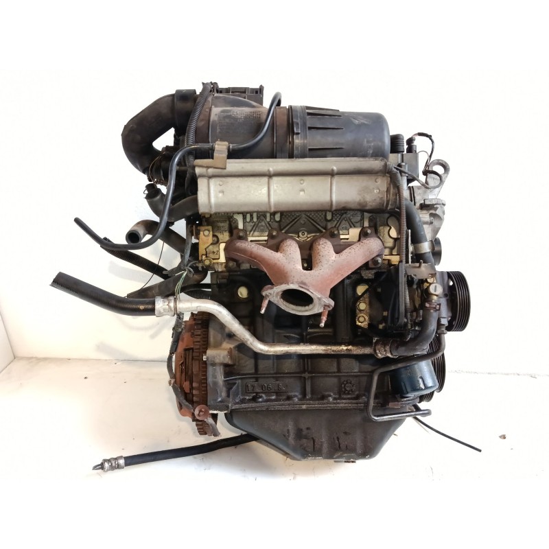 Recambio de motor completo para renault clio ii (bb_, cb_) 1.2 (bb0a, bb0f, bb10, bb1k, bb28, bb2d, bb2h, cb0a,... referencia OE Recambio de motor completo para renault clio ii (bb_, cb_) 1.2 (bb0a, bb0f, bb10, bb1k, bb28, bb2d, bb2h, cb0a,... referencia OE