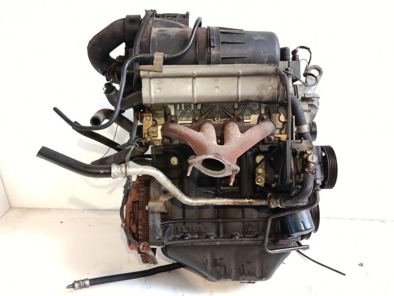 Recambio de motor completo para renault clio ii (bb_, cb_) 1.2 (bb0a, bb0f, bb10, bb1k, bb28, bb2d, bb2h, cb0a,... referencia OE Recambio de motor completo para renault clio ii (bb_, cb_) 1.2 (bb0a, bb0f, bb10, bb1k, bb28, bb2d, bb2h, cb0a,... referencia OE