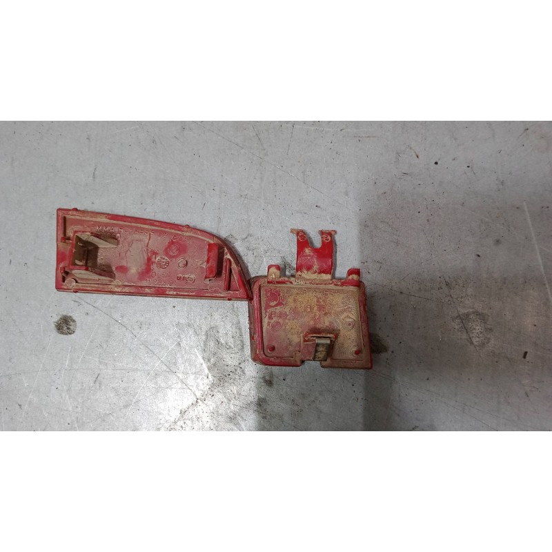 Recambio de catadioptrico trasero derecho para lancia ypsilon (843_) 1.2 (843.axa1a) referencia OEM IAM    Recambio de catadioptrico trasero derecho para lancia ypsilon (843_) 1.2 (843.axa1a) referencia OEM IAM