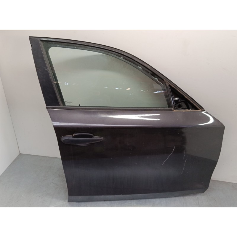 Recambio de puerta delantera derecha para bmw 1 (e87) 118 d referencia OEM IAM    Recambio de puerta delantera derecha para bmw 1 (e87) 118 d referencia OEM IAM